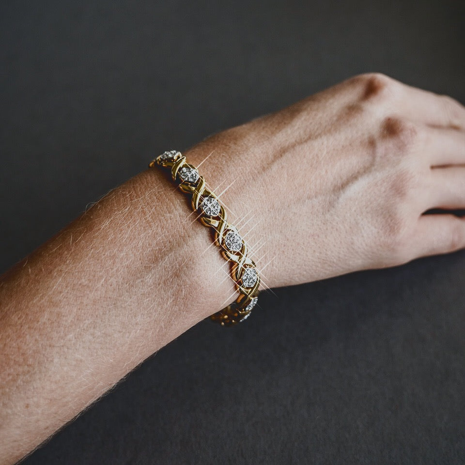 swarovski-crystal-womens-x-and-o-tennis-bracelet-gold